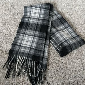 Authentic Irish lambswool scarf, from Ireland
